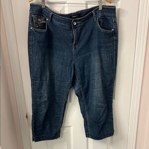 Roz & Ali size 16 dark denim stretch capris